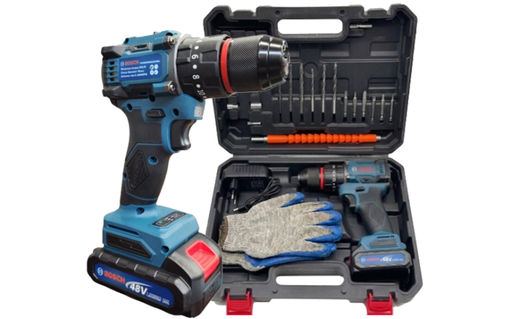 Шуруповерт Bosch 48V + 23 предмета в Орле